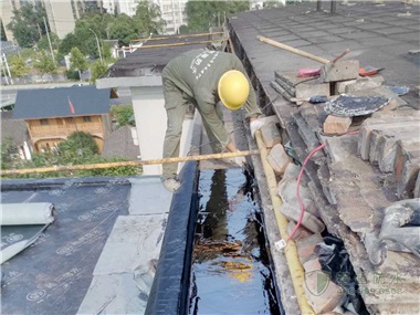 屋面天沟防水补漏维修